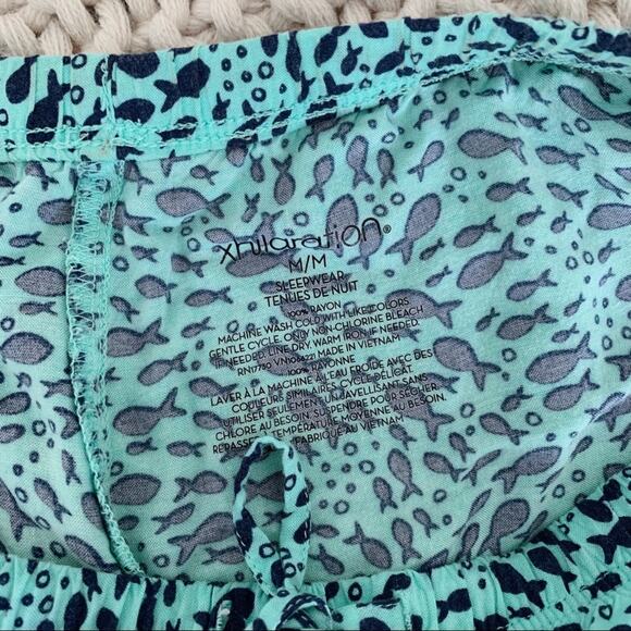 Teal and Blue Xhilaration Fish Print 100% Rayon Sleep Shorts M - Picture 4 of 4